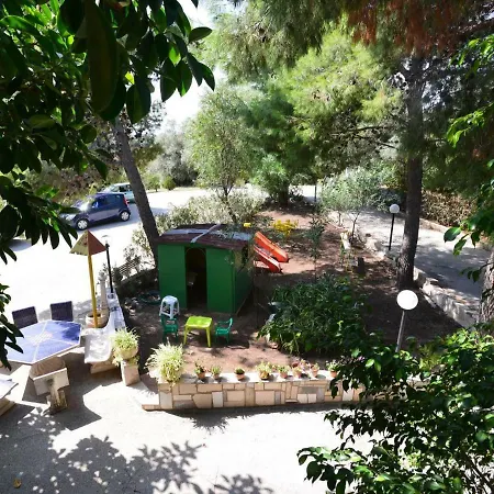 Apartment Locazione Turistica 85 *