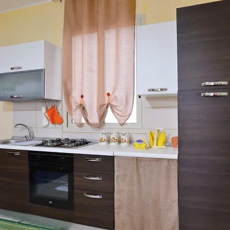 Locazione Turistica 85 Apartment *